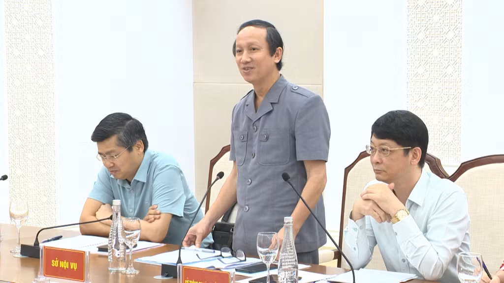 Đại diện lãnh đạo Sở Nội vụ Quảng Ninh chia sẻ về công tác cải cách hành chính của Quảng Ninh.