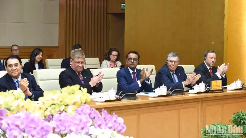 Đại diện đoàn Hội đồng doanh nghiệp EU-ASEAN và Hiệp hội Doanh nghiệp châu Âu tại Việt Nam (EuroCham).