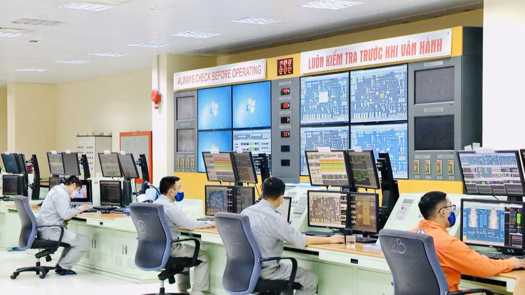Công ty Nhiệt điện Mông Dương đã đưa hệ thống giám sát và chẩn đoán từ xa (RMS) giai đoạn 1 vào khai thác. Ảnh: Hoàng Nga