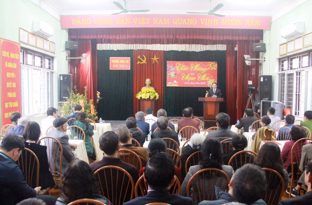 Quang cảnh buổi sinh hoạt chi bộ.