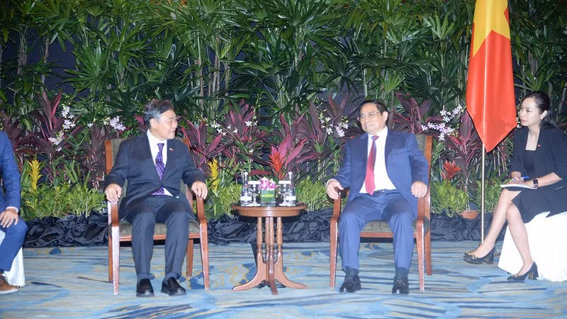 Thủ tướng Phạm Minh Chính tiếp ông Tow Heng Tan, Phó Chủ tịch Hội đồng quản trị Tập đoàn Sembcorp.