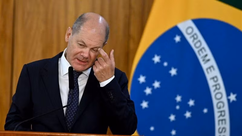 Thủ tướng Đức Olaf Scholz phát biểu trong cuộc họp báo sau cuộc gặp với Tổng thống Brazil, Luiz Inácio Lula da Silva (không có hình), tại Cung điện Planalto, ở Brasilia, ngày 30/1/2023. Ảnh: EPA