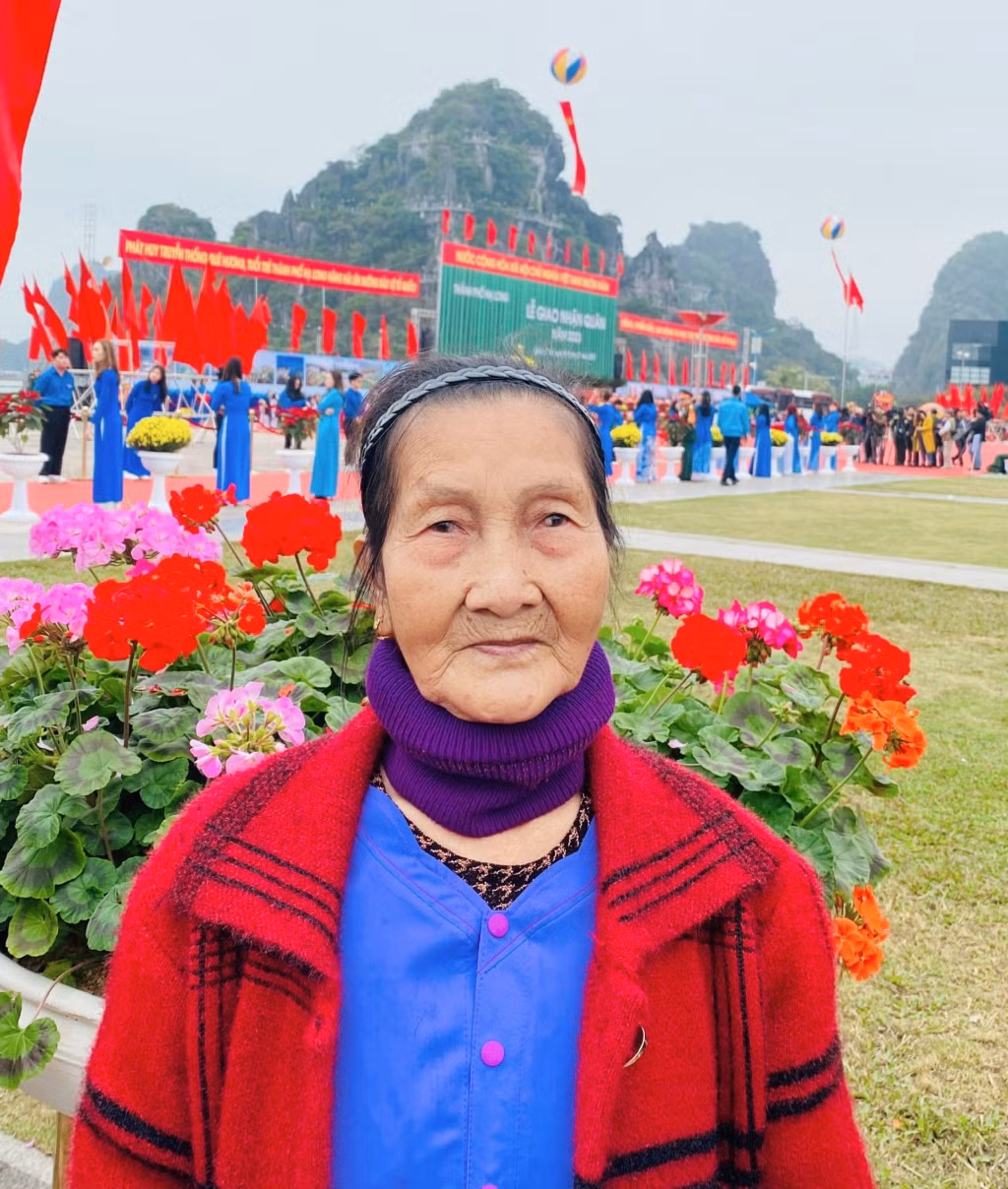 Thanh niên Vùng mỏ hăng hái lên đường nhập ngũ ảnh 8
