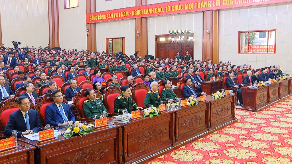 Các đại biểu dự Lễ kỷ niệm.