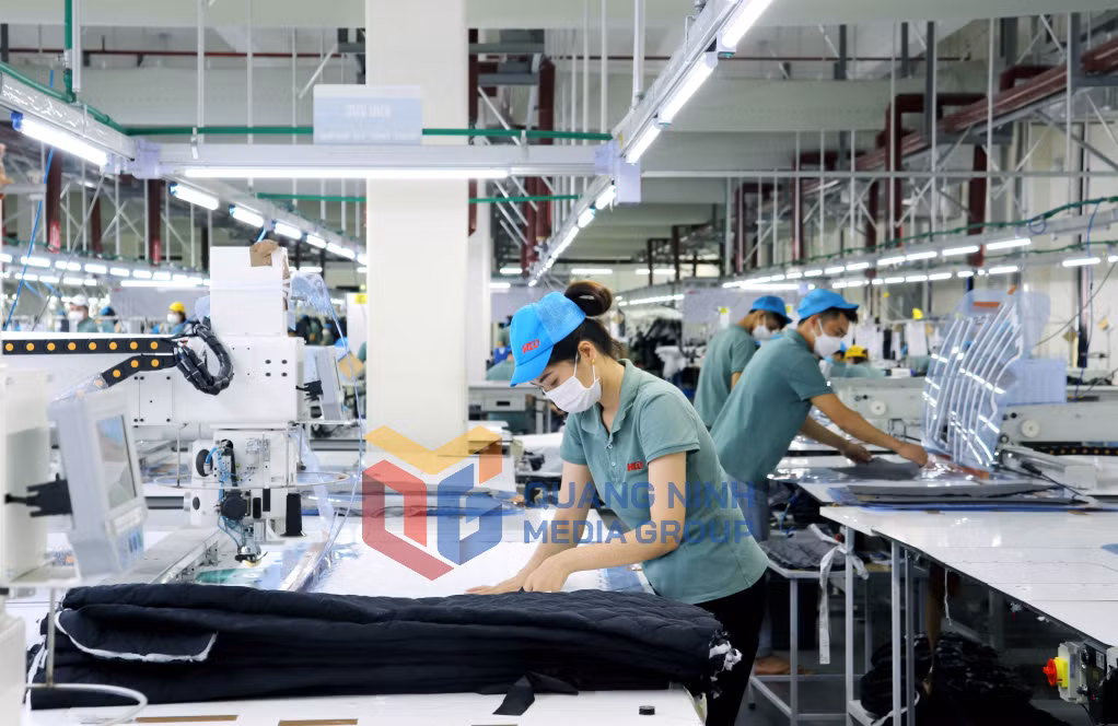 Sản xuất sản phẩm dệt may tại KCN Hải Hà (10-2025). Ảnh: Mạnh Trường
