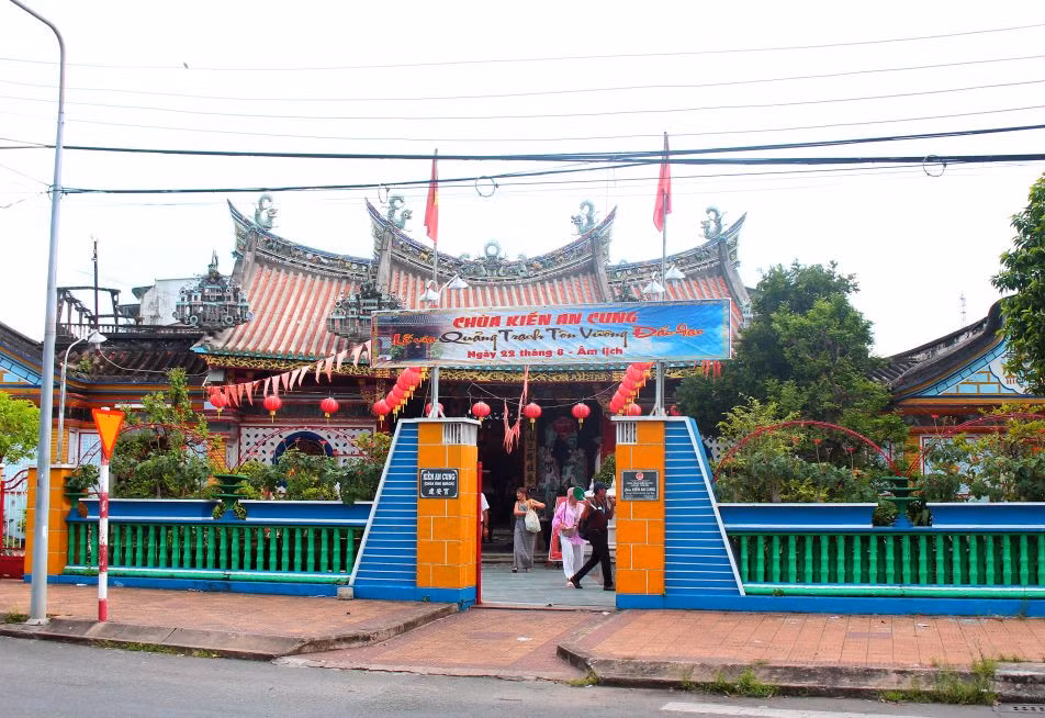 Kiến An cung là điểm du lịch nổi tiếng ở Sa Đéc, tỉnh Đồng Tháp. Ảnh: Thanh Mai