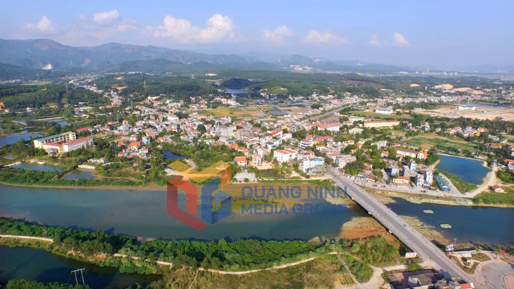 Phường Hoành Bồ (2-2018). Ảnh: Khánh Giang