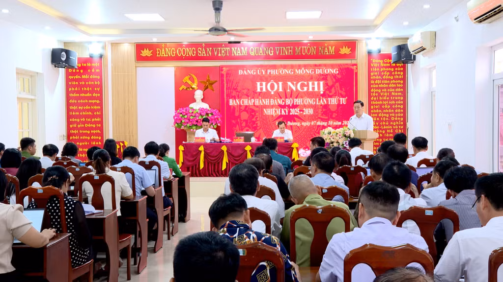 Quang cảnh hội nghị.