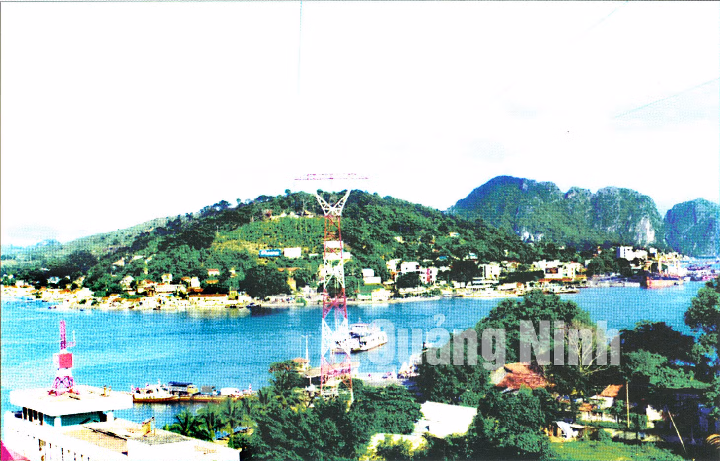 Đôi bờ sông Cửa Lục (thập niên 1990). Ảnh: Đỗ Kha