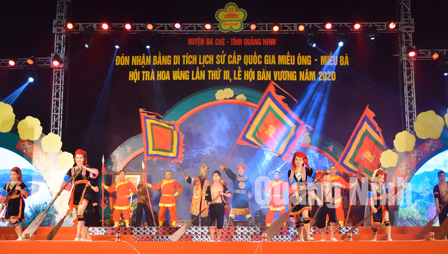 Tiết mục Miền đất một thời vang sử tích (12-2020). Ảnh: Công Thành
