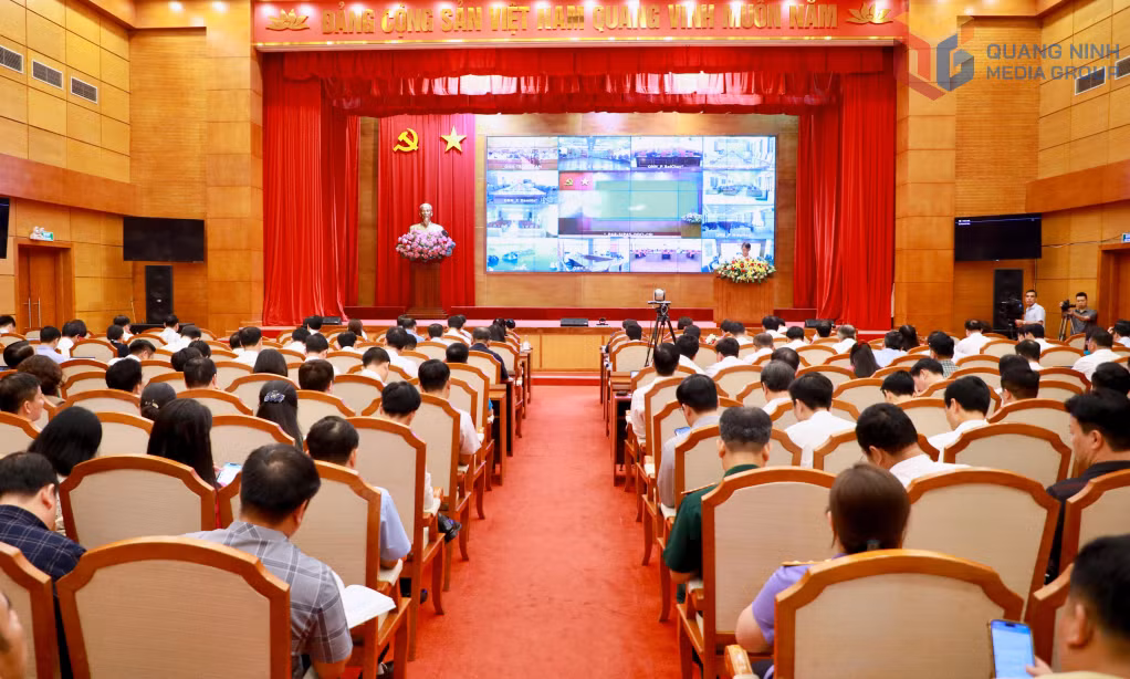 Hội nghị công bố kết quả xếp hạng các Chỉ số PAR INDEX, SIPAS, DDCI, CGI năm 2025 của các cơ quan, đơn vị, địa phương trong tỉnh: Ảnh: Minh Hà