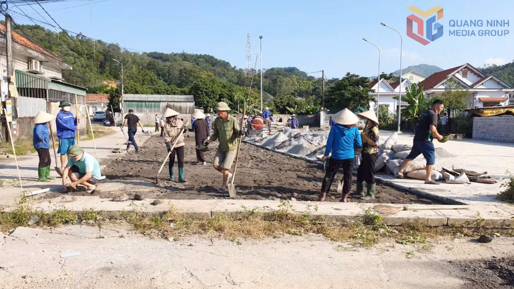 Tuyến đường trong khu dân cư Hà Phong 3 được thi công mở rộng sau khi được nhân dân hiến đất.