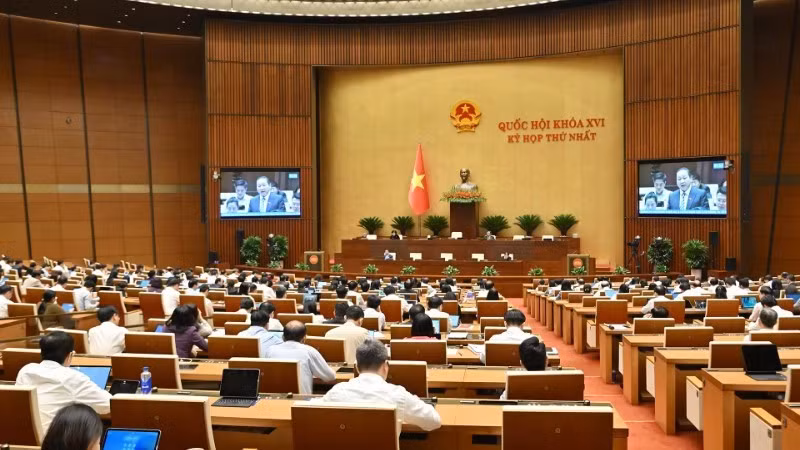 Quốc hội làm việc tại hội trường. (Ảnh: THỦY NGUYÊN)
