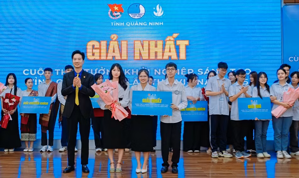 Dự án UNISTAY - Giải pháp kết nối nhà trọ cho sinh viên xuất sắc giành giải nhất cuộc thi Ý tưởng khởi nghiệp sáng tạo năm 2025.
