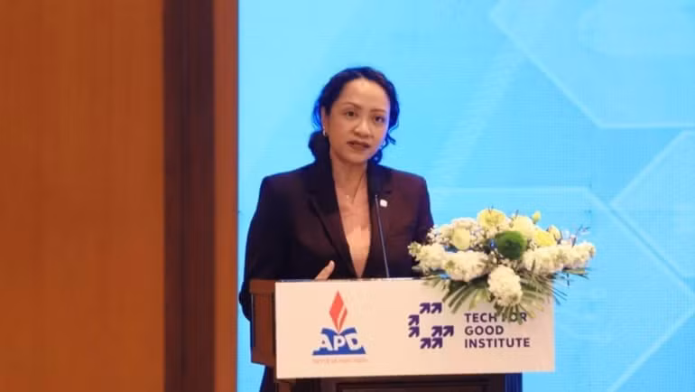 Bà Arifah Sharifuddin, Viện trưởng Viện Nghiên cứu công nghệ vì cộng đồng (TFGI).