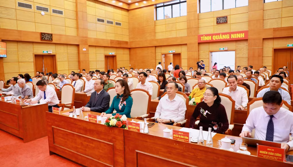 Đại biểu dự lễ Lễ kỷ niệm 80 năm Ngày truyền thống cơ quan quản lý nhà nước về lĩnh vực công tác dân tộc của Sở Dân tộc và Tôn giáo tỉnh.