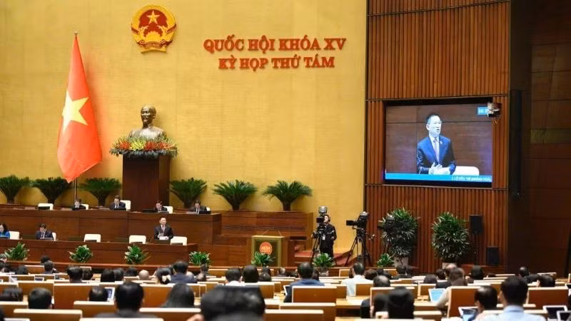 Ngày 27/11, Quốc hội tiếp tục ngày làm việc thứ 27 (Kỳ họp thứ 8, Quốc hội khóa XV) tại Nhà Quốc hội, Thủ đô Hà Nội dưới sự chủ trì của Chủ tịch Quốc hội Trần Thanh Mẫn.