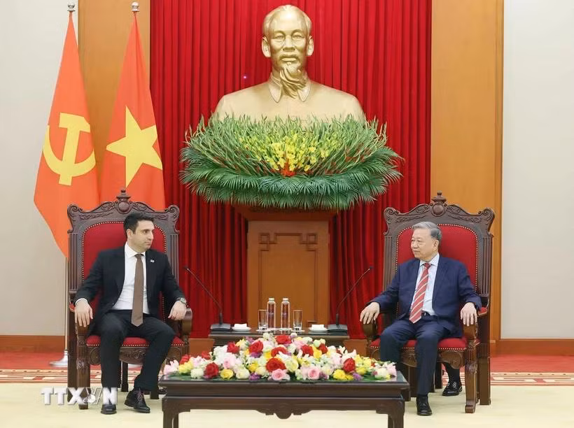 Tổng Bí thư Tô Lâm tiếp Chủ tịch Quốc hội Armenia Alen Simonyan. (Ảnh: Thống Nhất/TTXVN)