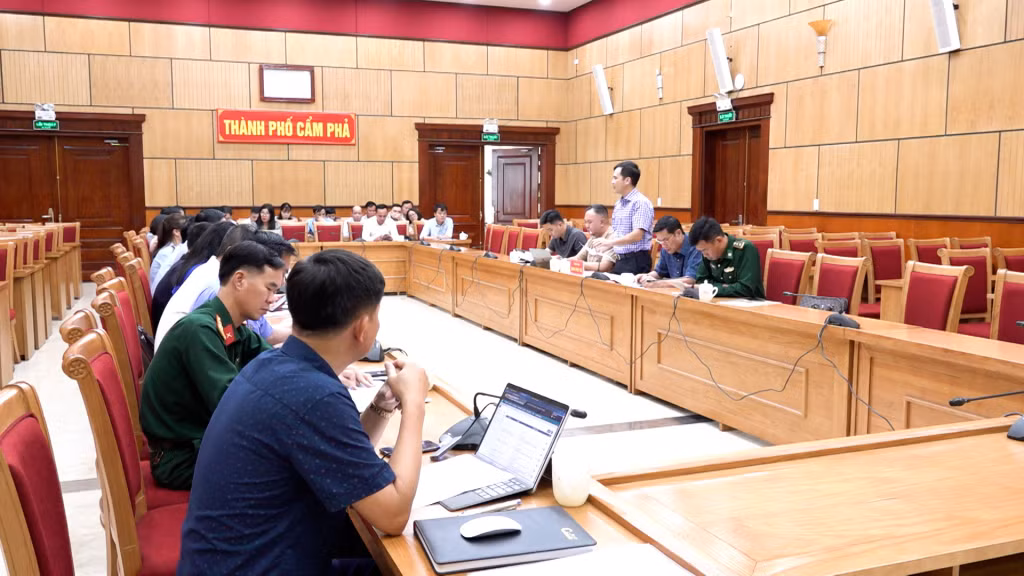 Quang cảnh cuộc kiểm tra tại thành phố Cẩm Phả.