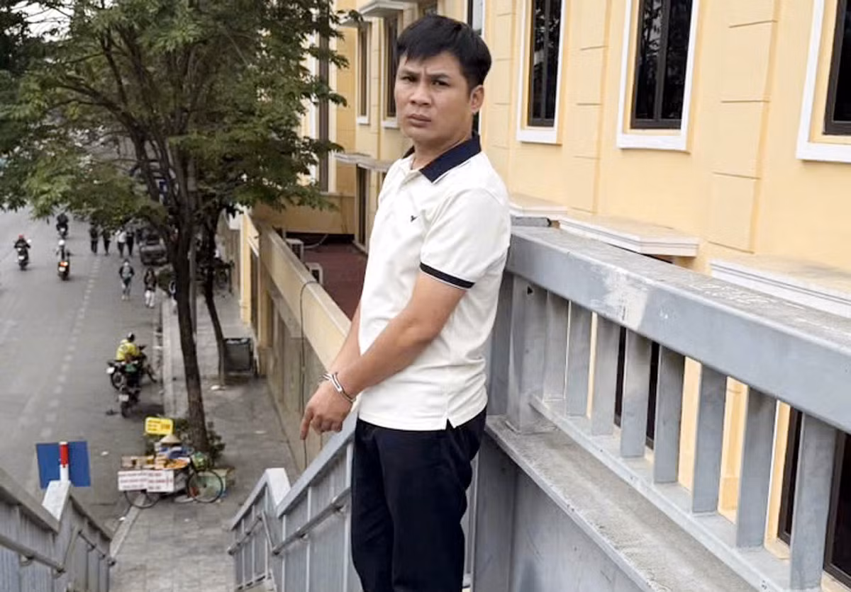 Đối tượng tại hiện trường vụ án. Ảnh: CACC