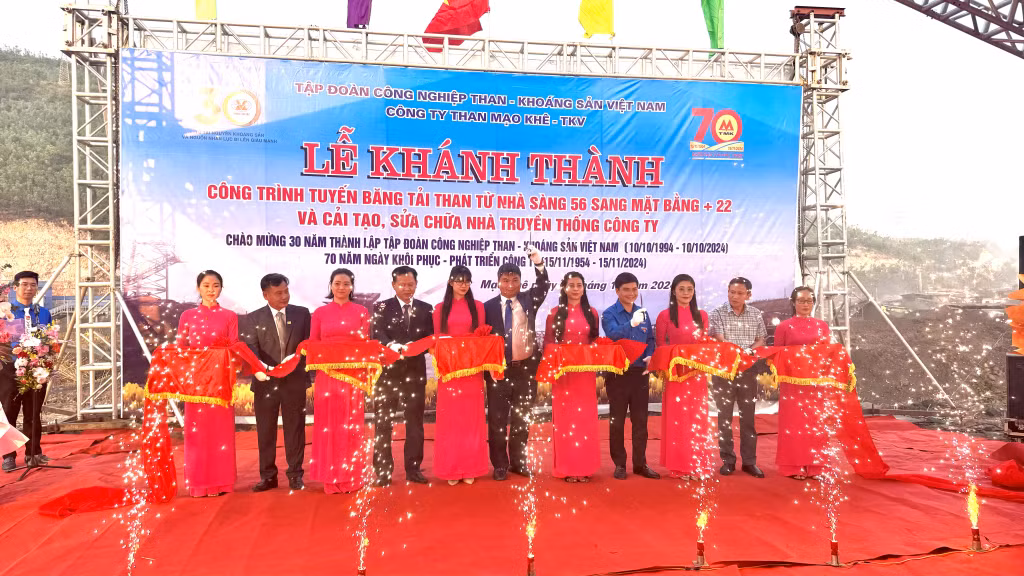 Ngày 11/11/2024, Công ty Than Mạo Khê - TKV khánh thành công trình Tuyến băng tải than từ Nhà sàng 56 sang mặt bằng +22.
