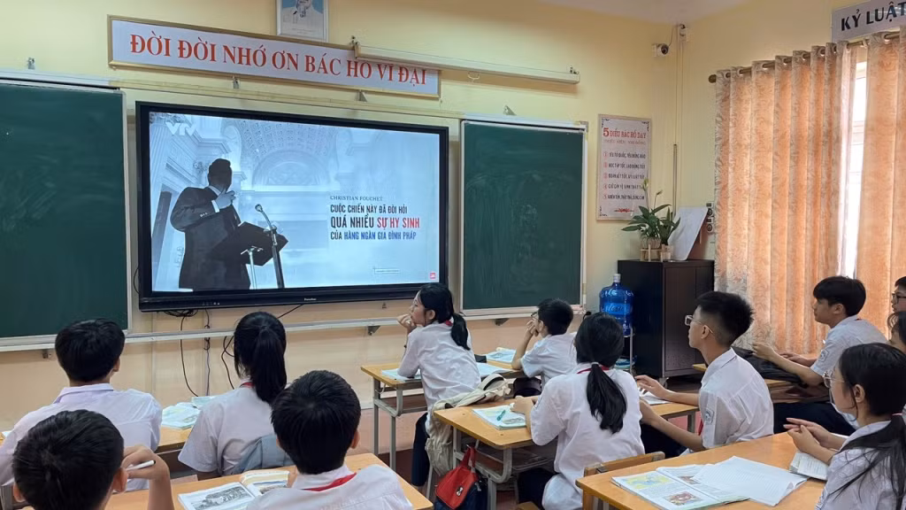Trường THCS Lý Tự Trọng (TP Hạ Long) sử dụng nội dung của Bảo tàng số trong tiết Hoạt động trải nghiệm – Hướng nghiệp và tiết Sinh hoạt lớp.