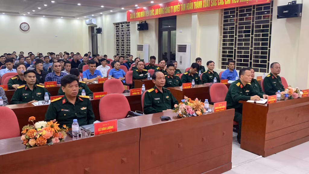 Quang cảnh buổi sinh hoạt.