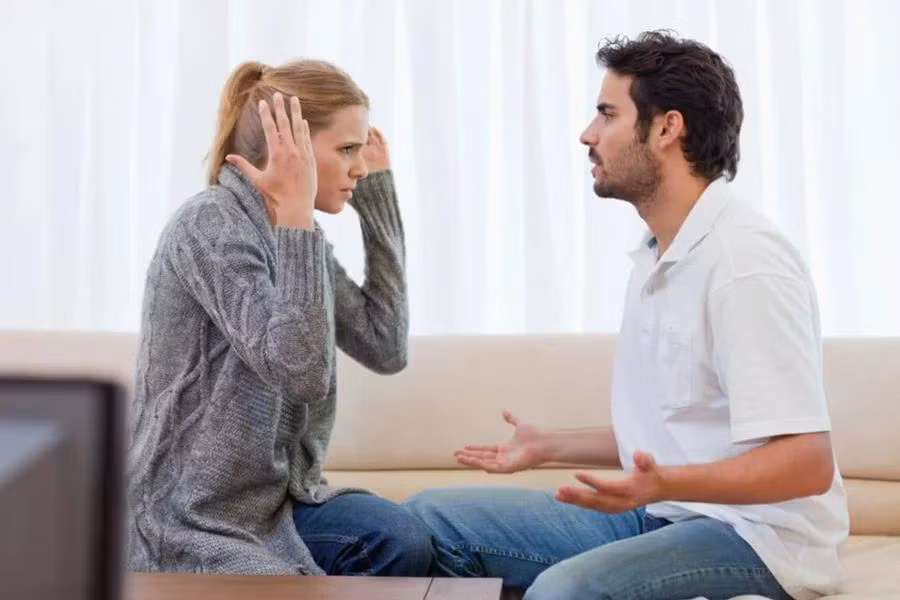 Học cách xin lỗi không chỉ giải quyết xung đột một cách hiệu quả mà còn khiến tình yêu trở nên ngọt ngào hơn bằng sự thấu hiểu và bao dung. (Ảnh: ITN).