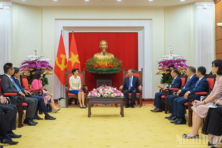 Quang cảnh buổi tiếp. (Ảnh: ĐĂNG KHOA)