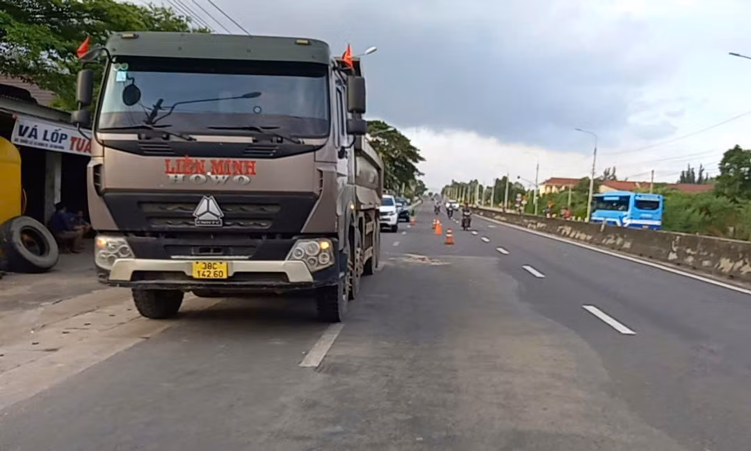 Hiện trường vụ tai nạn khiến một người tử vong.