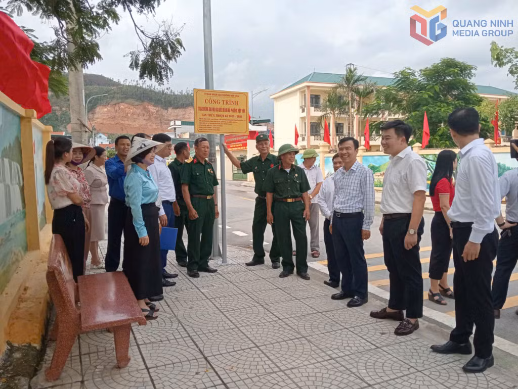 Công trình cải tạo, nâng cấp tuyến đường dân sinh khu 3, phường Hiệp Hòa giúp nhân dân đi lại thuận tiện, thúc đẩy phát triển kinh tế, văn hóa, giáo dục.