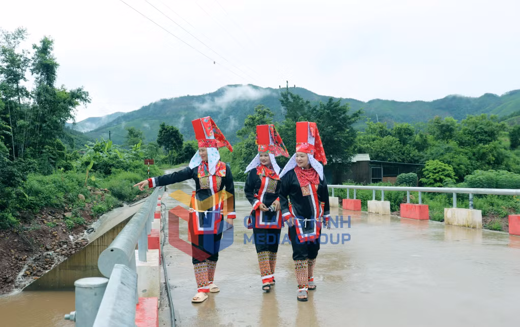 Hạ tầng thiết yếu trên địa bàn thôn Phiêng Sáp, xã Lục Hồn được đầu tư hoàn thiện (8-2025). Ảnh: Trúc Linh