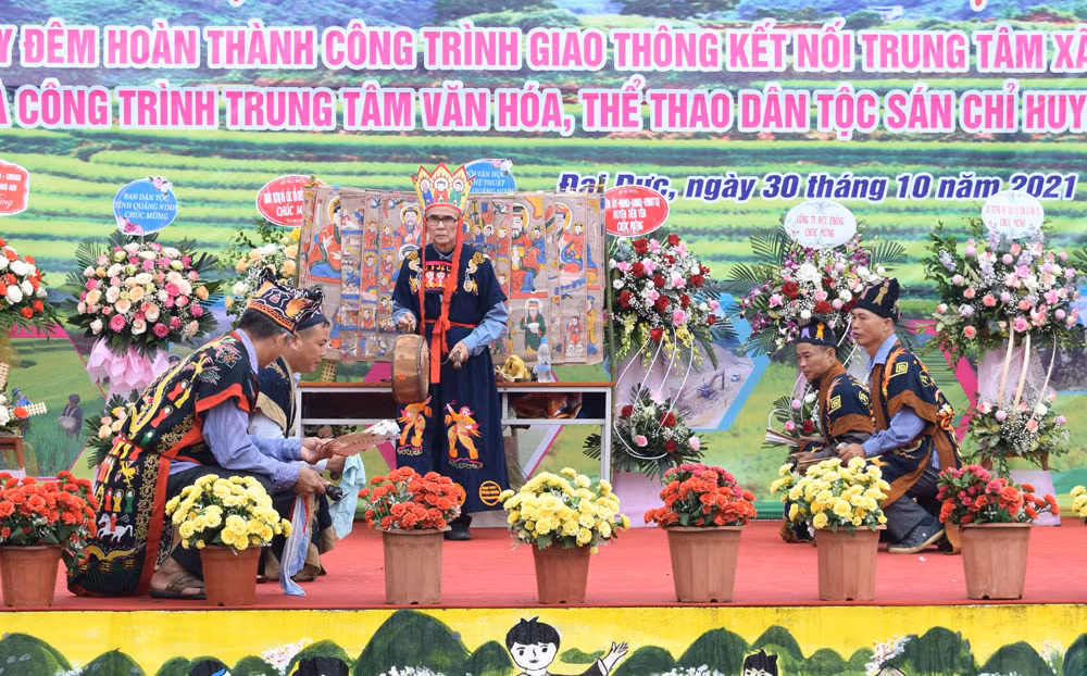 Nghi lễ cầu mùa tại lễ hội