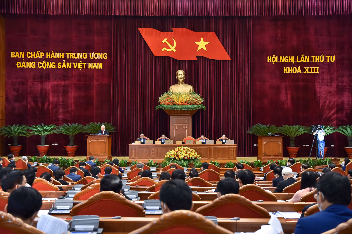 Hội nghị Trung ương 4 khai mạc vào sáng 4/10