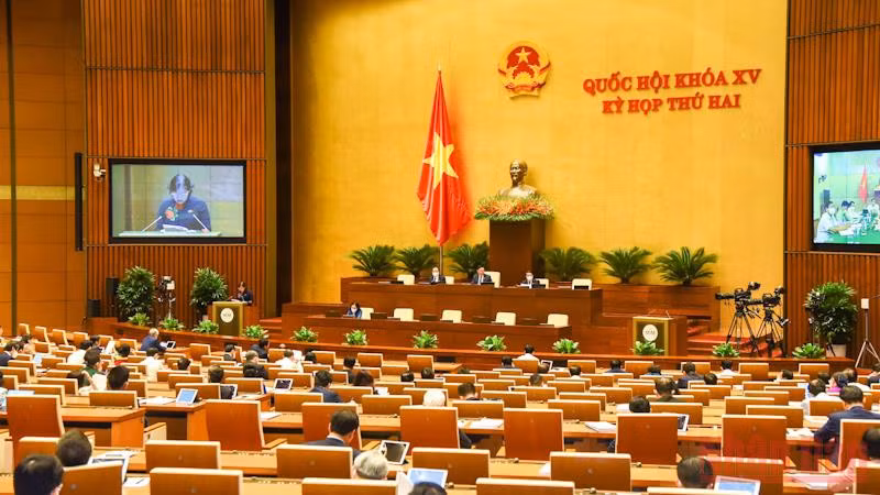 Quang cảnh phiên làm việc tại hội trường chiều 20/10. Ảnh: Duy Linh