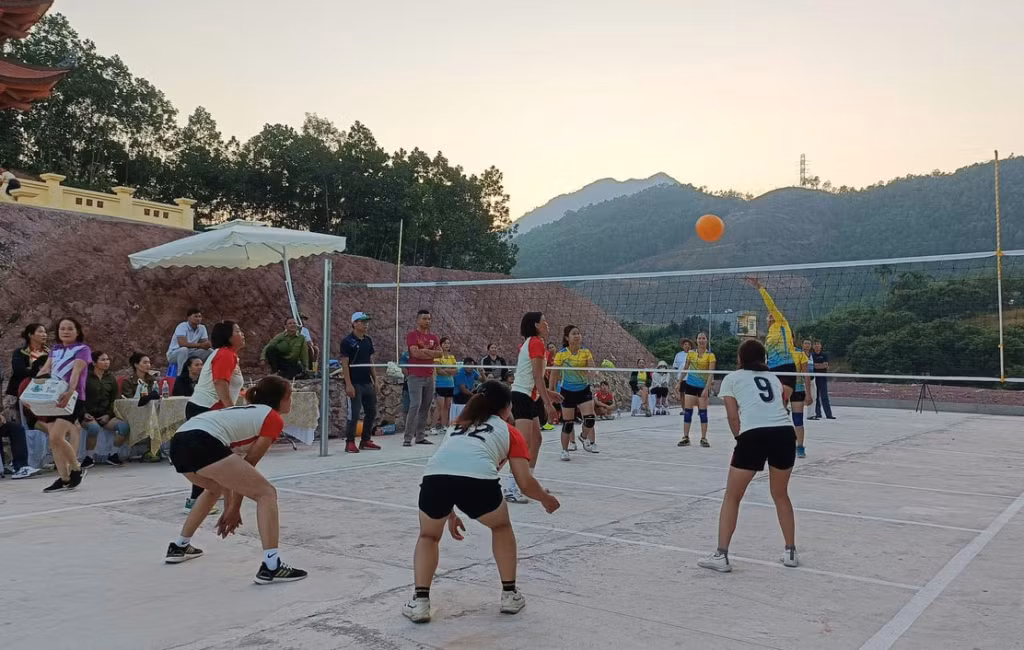 Các hoạt động thể thao được xã tổ chức thường xuyên, khơi dậy tinh thần đoàn kết trong cộng đồng.