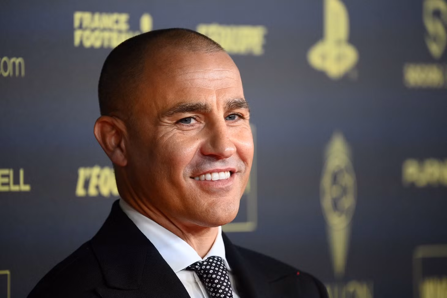 Cannavaro sắp trở lại Serie A.