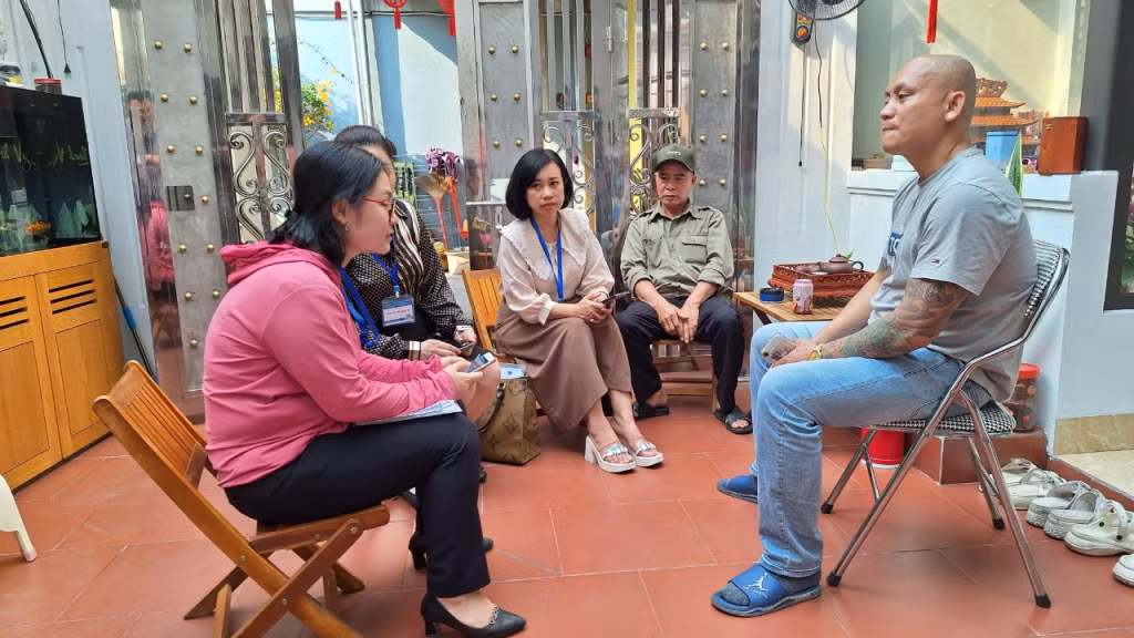 Thu thập thông tin của các thành viên trong hộ dân tại phường Bãi Cháy