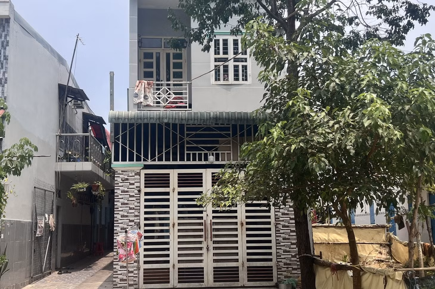 Điểm giữ trẻ tự phát nơi bé trai 8 tháng tuổi tử vong - Ảnh: T.T
