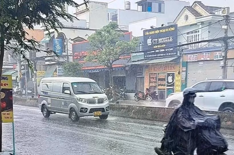 Thủ đô Hà Nội có mưa vài nơi trong ngày 5/4. (Ảnh: Dương Giang/TTXVN)