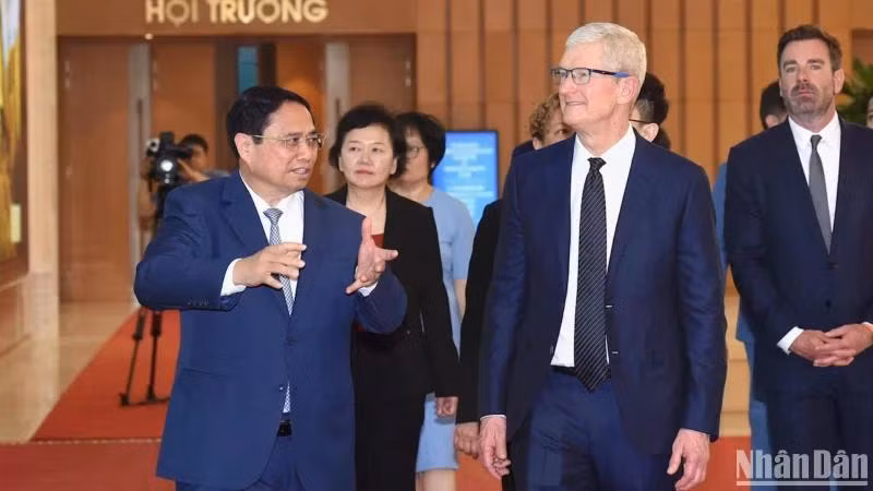 Thủ tướng Phạm Minh Chính đã tiếp Giám đốc điều hành Tập đoàn Apple Tim Cook tại Trụ sở Chính phủ.