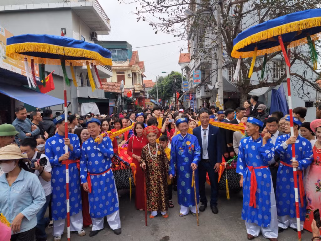 Lễ hội Tiên Công, TX Quảng Yên.
