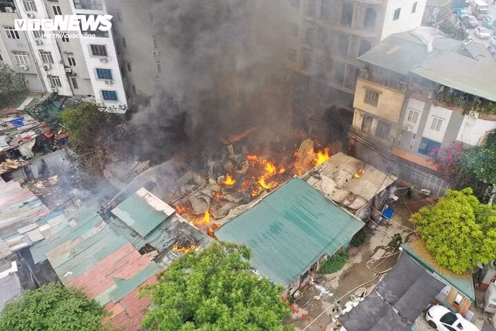 Hiện trường vụ cháy.