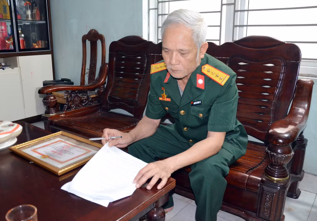 CCB Nguyễn Hồng Tư luôn tích cực tham gia hoạt động tổ dân khu phố.