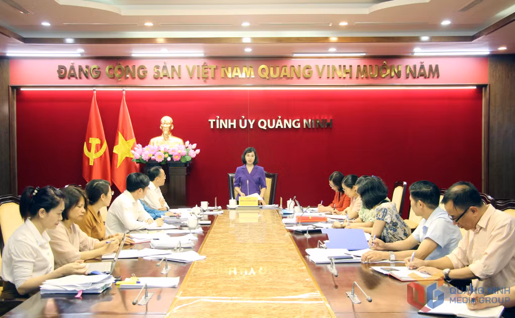 Đồng chí Trịnh Thị Minh Thanh, Phó Bí thư Thường trực Tỉnh ủy, phát biểu chỉ đạo.
