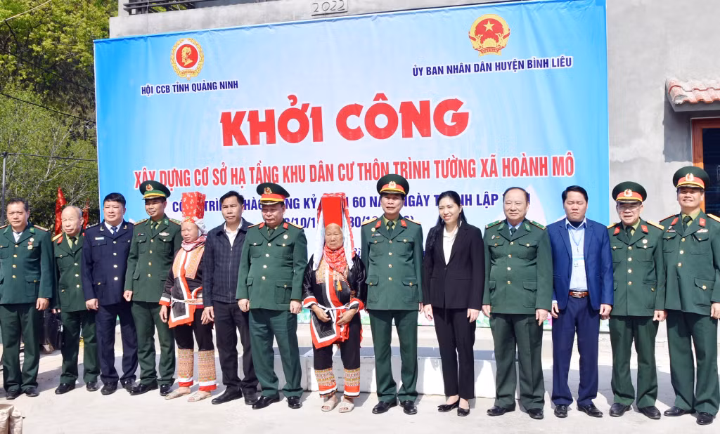 Hội CCB tỉnh và huyện Bình Liêu khởi công xây dựng cơ sở hạ tầng khu dân cư bản Trình Tường (thôn Bắc Cương, xã Hoành Mô, huyện Bình Liêu) đầu năm 2023.