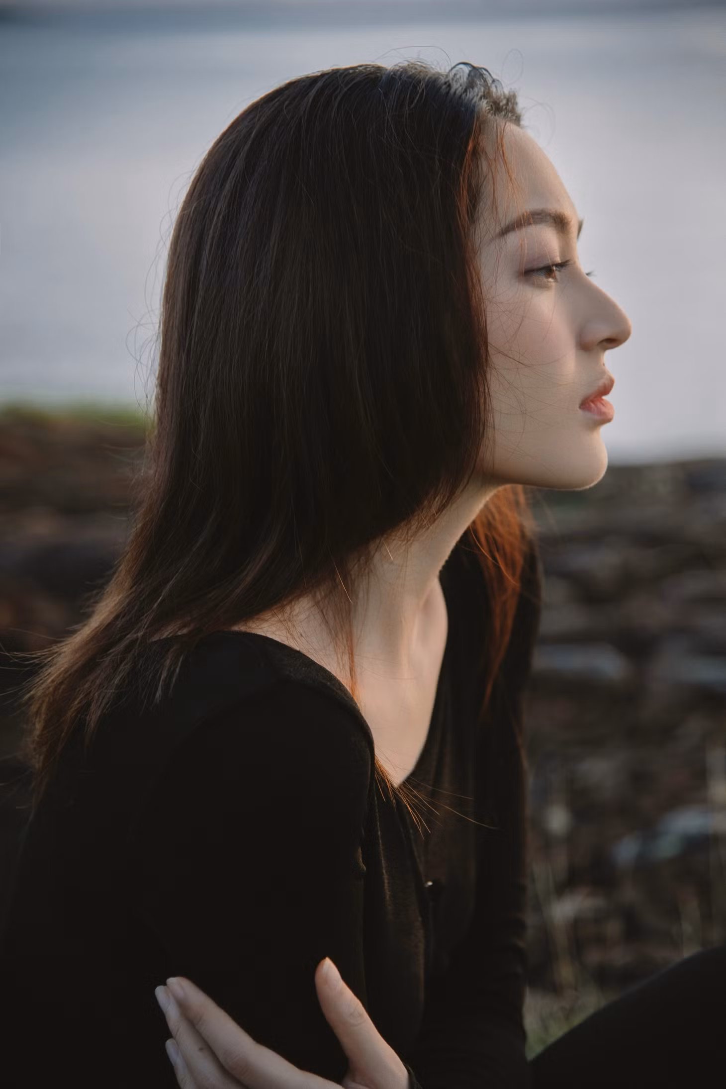 Bảo Anh giữ được sự thống nhất trong mặt cảm xúc xuyên suốt EP Không biết nên vui hay nên buồn.