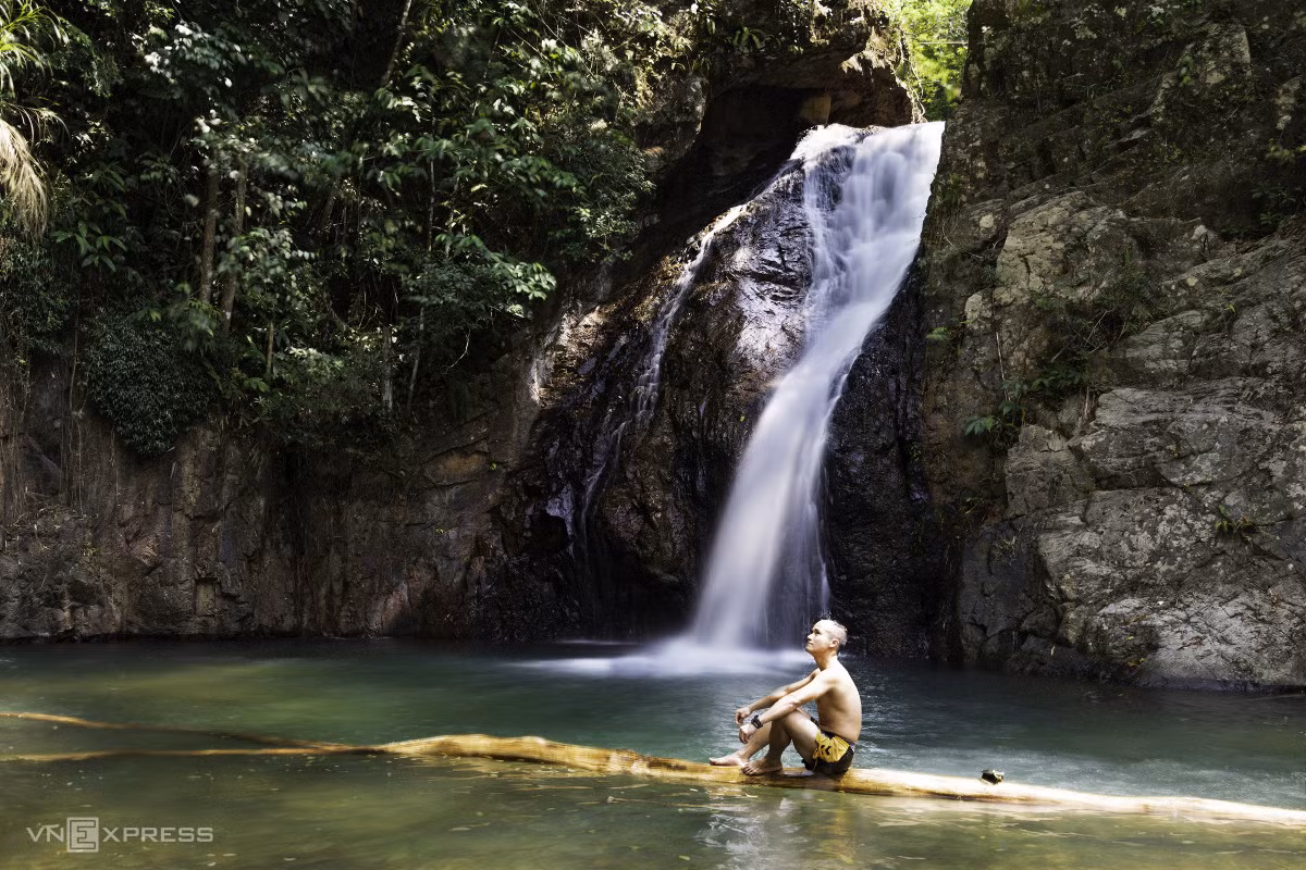 Trekking, cắm trại trên đồng cỏ hàng chục ha ở Quảng Trị ảnh 12