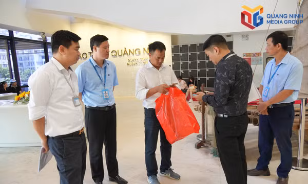 Bảo đảm điều kiện phục vụ, thu hút du khách đến Bảo tàng Quảng Ninh