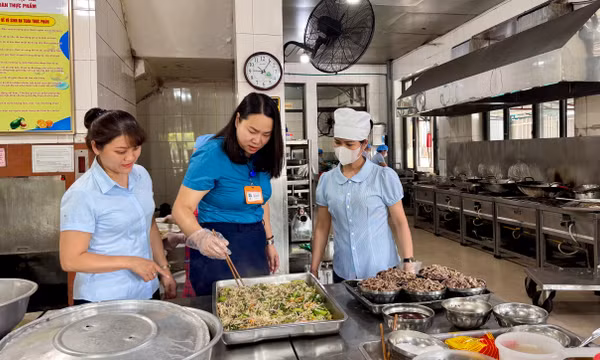 Phát huy vai trò của cán bộ, lao động nữ trong ngành Than